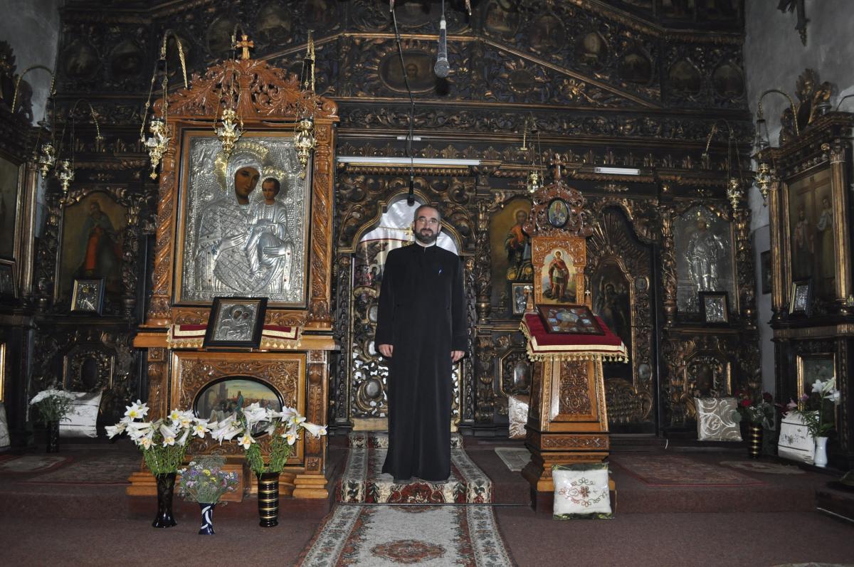 Pr. dr. prof. Bogdan Racu, preot paroh